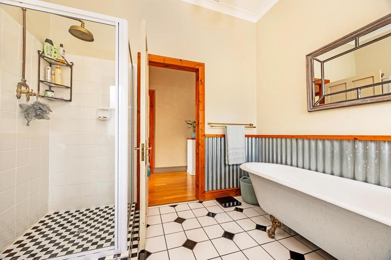 4 Bedroom Property for Sale in Vierlanden Western Cape